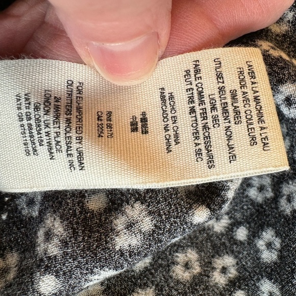 Free People Pleated V-Neck Floral Print Button Front Mini Dress/ Medium - Picture 12 of 13